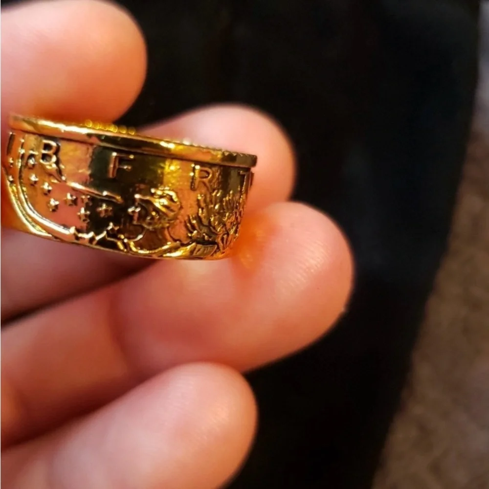 Brand New Vintage Golden Half Dollar Coin Ring